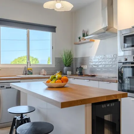 Loft The Pa By Paramount Holidays