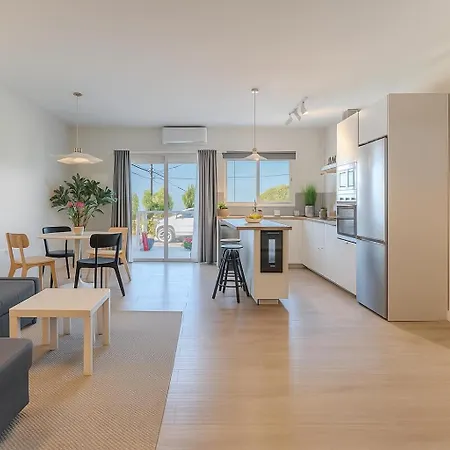 Loft The Pa By Paramount Holidays *