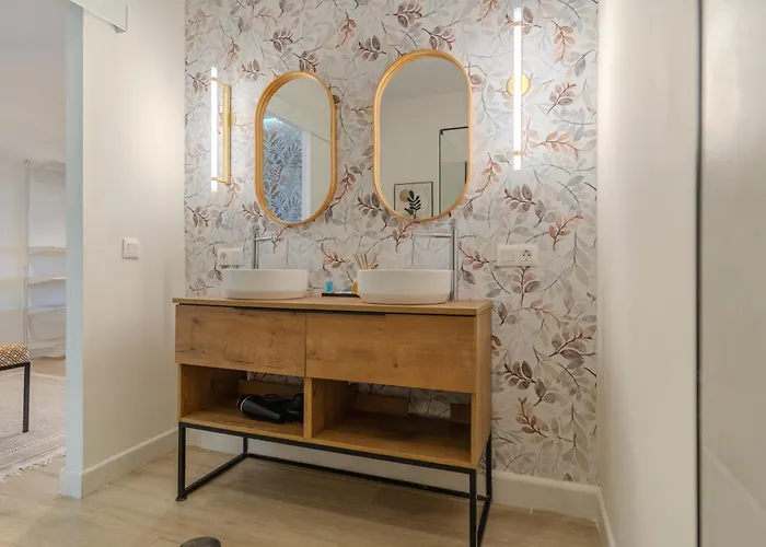 Loft The Pa By Paramount Holidays Апартаменти *