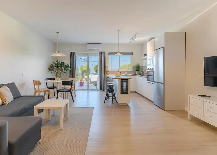 Loft The Pa By Paramount Holidays *